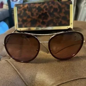 Tory Burch Brown Retro Aviator TY6007 Sunglasses Eleanor Pilot Sunglasses: Women main image 4